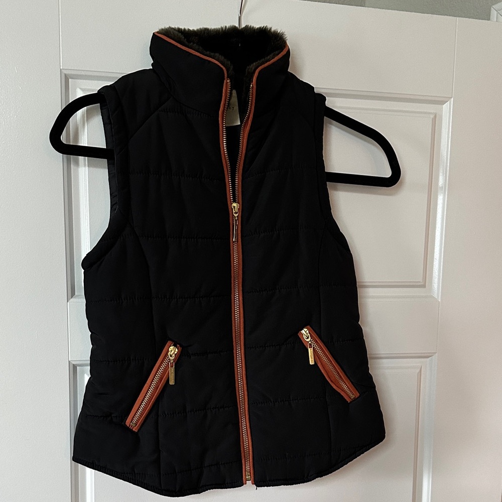 Copper Key Black Vest with Tan Trim